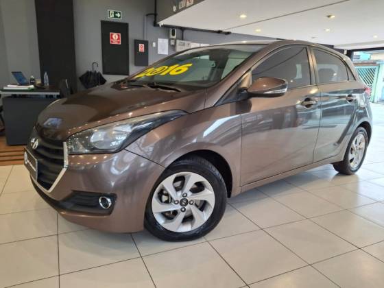 HYUNDAI HB20 1.0 COMFORT 12V FLEX 4P MANUAL HYUNDAI HB20 1.0 COMFORT 12V FLEX 4P MANUAL